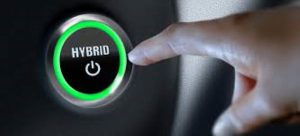 'Hybrid' yazılı butona dokunmak üzere olan bir eli içeren görsel.